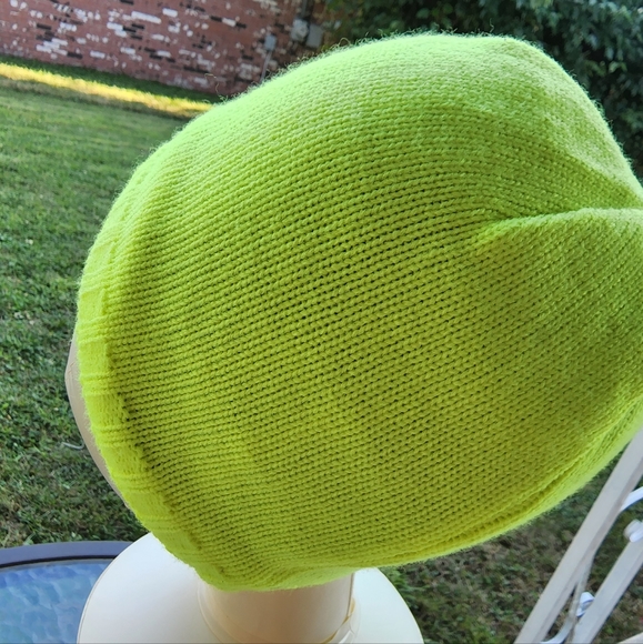 ❄️🌡❄️Waterproof cold weather beanie toboggan stocking hat sealskinz men's neon. - Picture 3 of 12